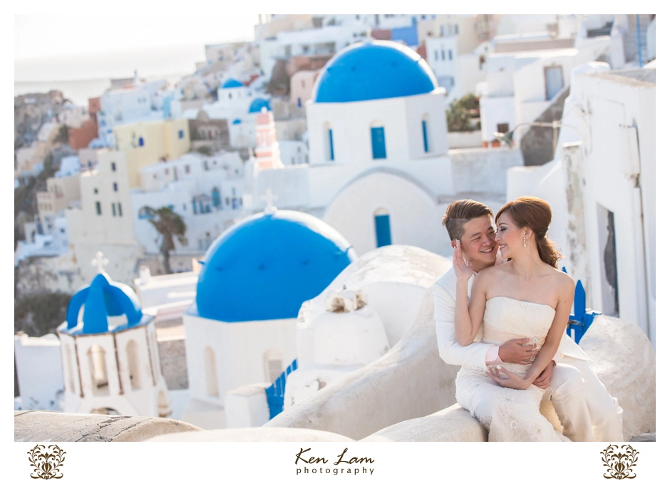 Santorini Pre-Wedding Photographer