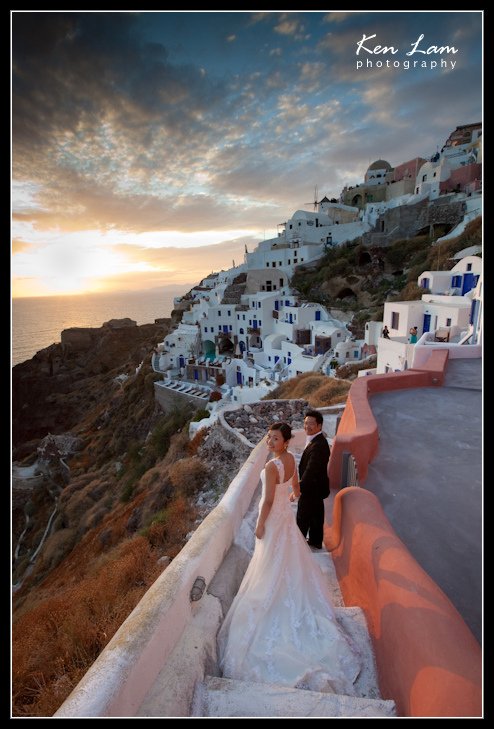 Santorini Pre-Wedding Photographer