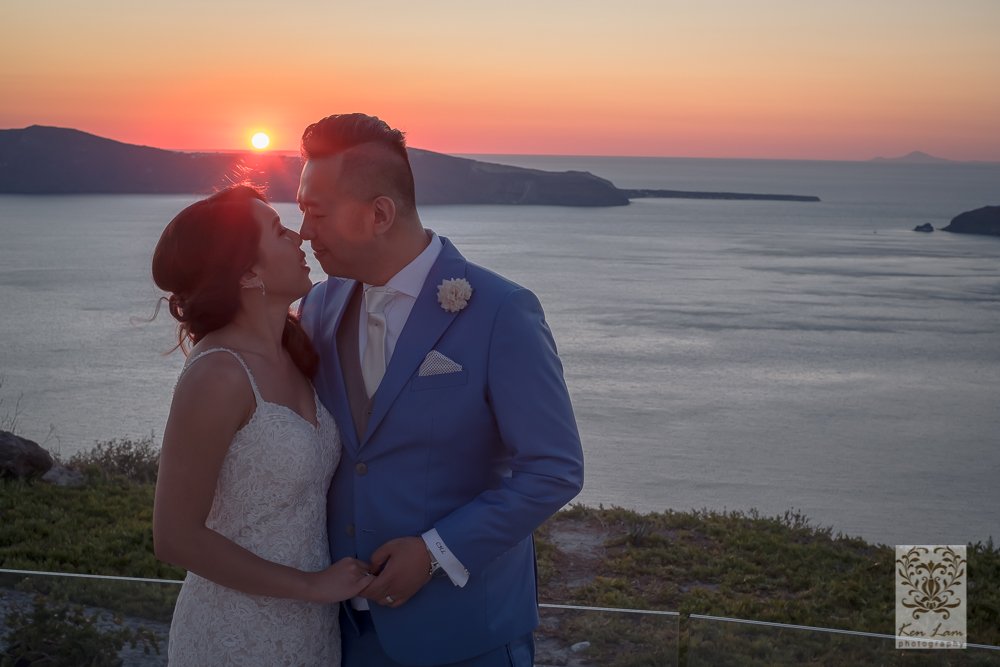 Santorini Wedding Photographer